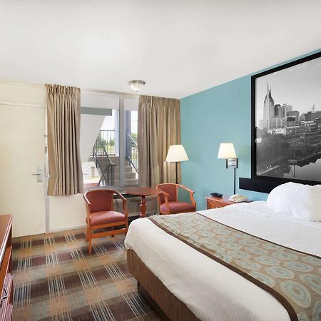 Super 8 By Wyndham Nashville Downtown Luaran gambar