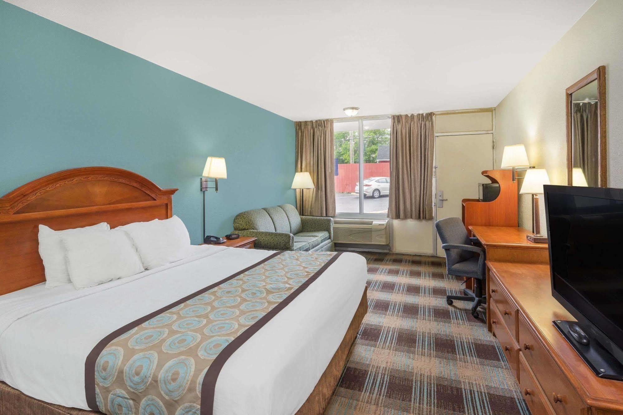 Super 8 By Wyndham Nashville Downtown Luaran gambar