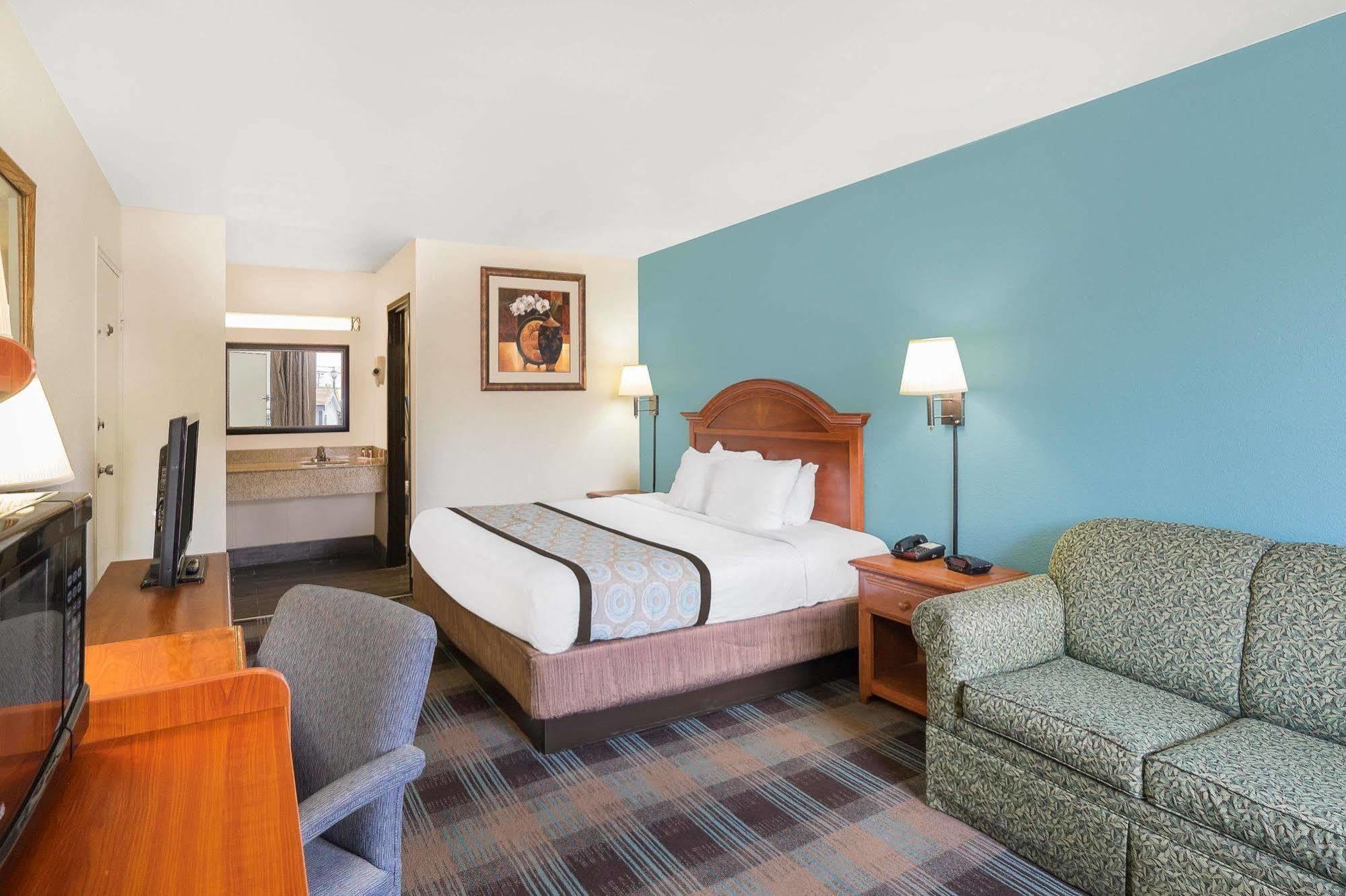 Super 8 By Wyndham Nashville Downtown Luaran gambar